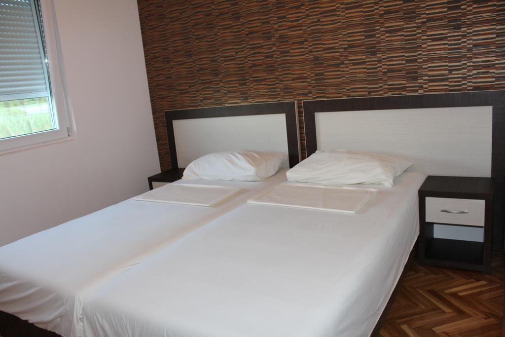 Novi Apartments Херцег-Новий Номер фото